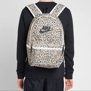 nike backpack leopard